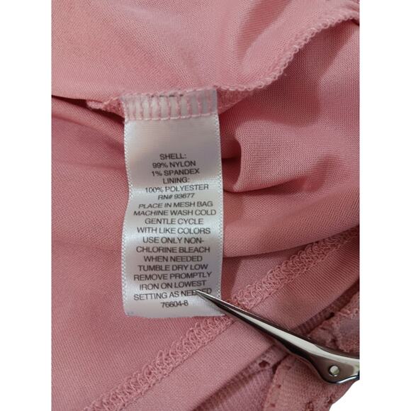 2000s LIZ CLAIBORNE Pink Eyelet Lace Embroidered Top Blouse 2X Short Sleeves - Picture 6 of 6